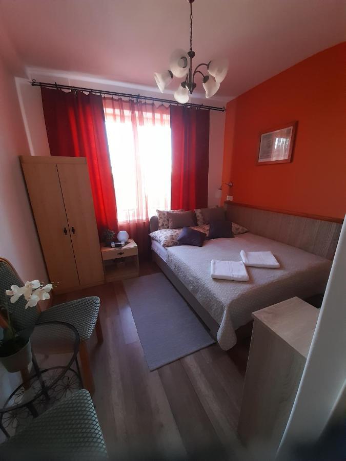 Zoeld Sziget Vendeghaz Hotel เอ็กเกอร์ ภายนอก รูปภาพ