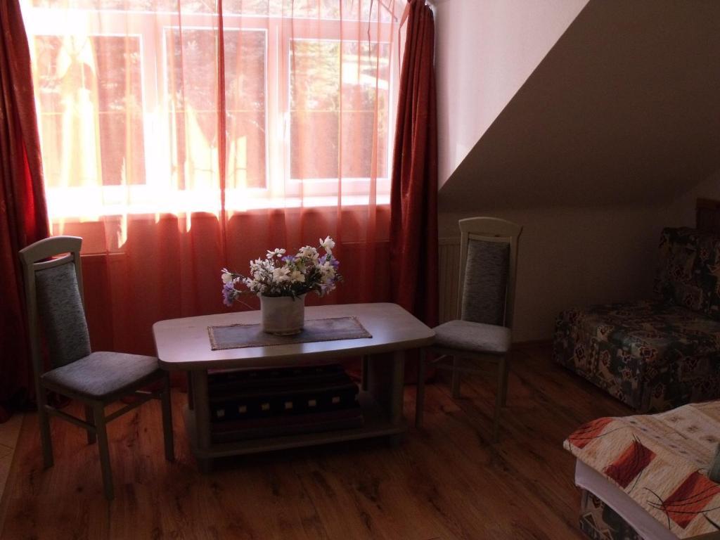 Zoeld Sziget Vendeghaz Hotel เอ็กเกอร์ ภายนอก รูปภาพ